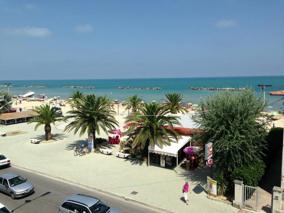Taverna Sul Mare Francavilla Al Mare Exteriér fotografie